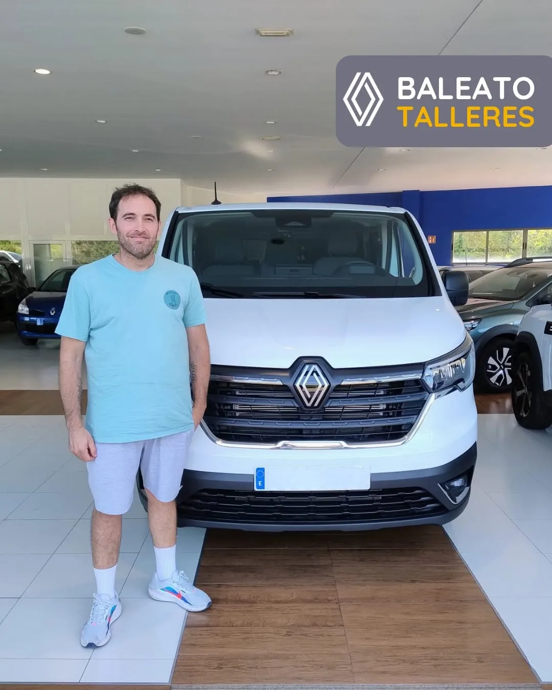 A entrega da furgoneta no concesionario